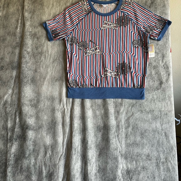 LuLaRoe Tops - LULA ROE SIMPLY COMFORTABLE TOP SHORT SLEEVE PLANES PATRIOTIC WOMENS SZ LARGE